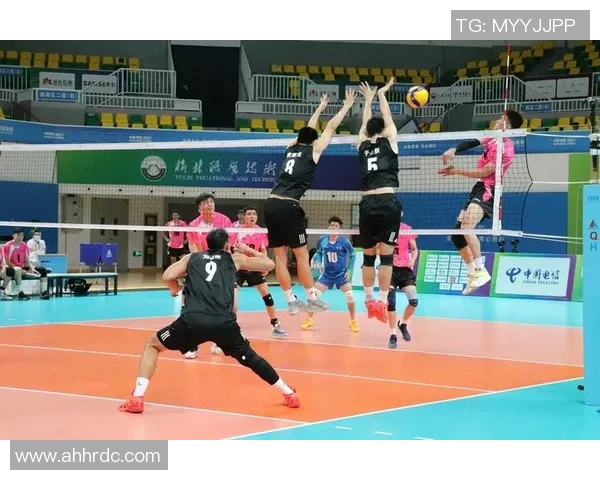 成都排球队在亚运会上的默契配合展现团队精神与竞技实力